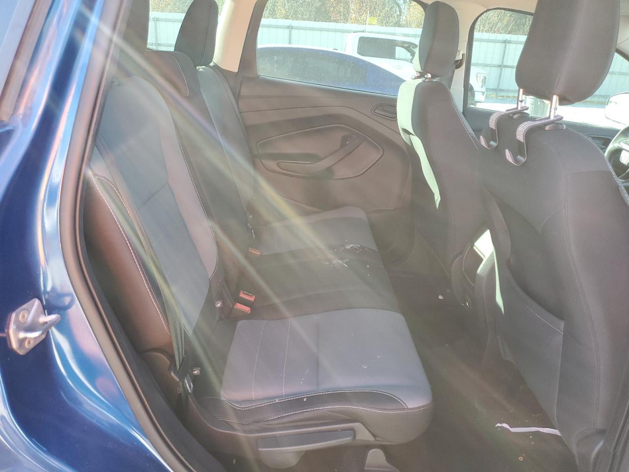 Ford Escape S Image 13