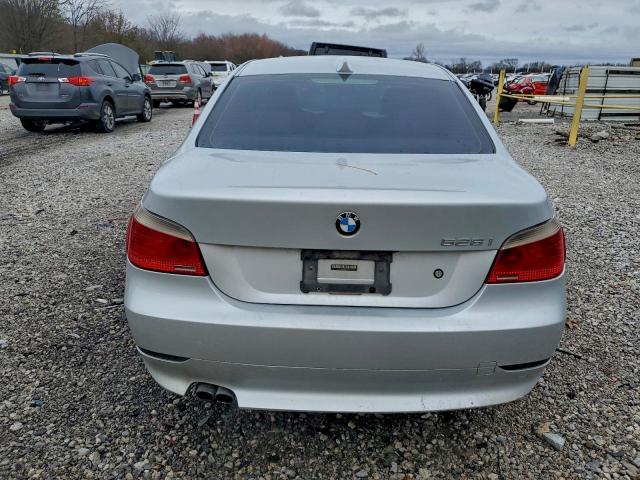BMW 5 Series I Image 7