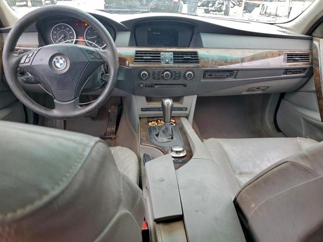 BMW 5 Series I Image 2