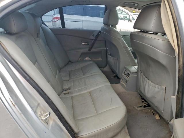 BMW 5 Series I Image 5