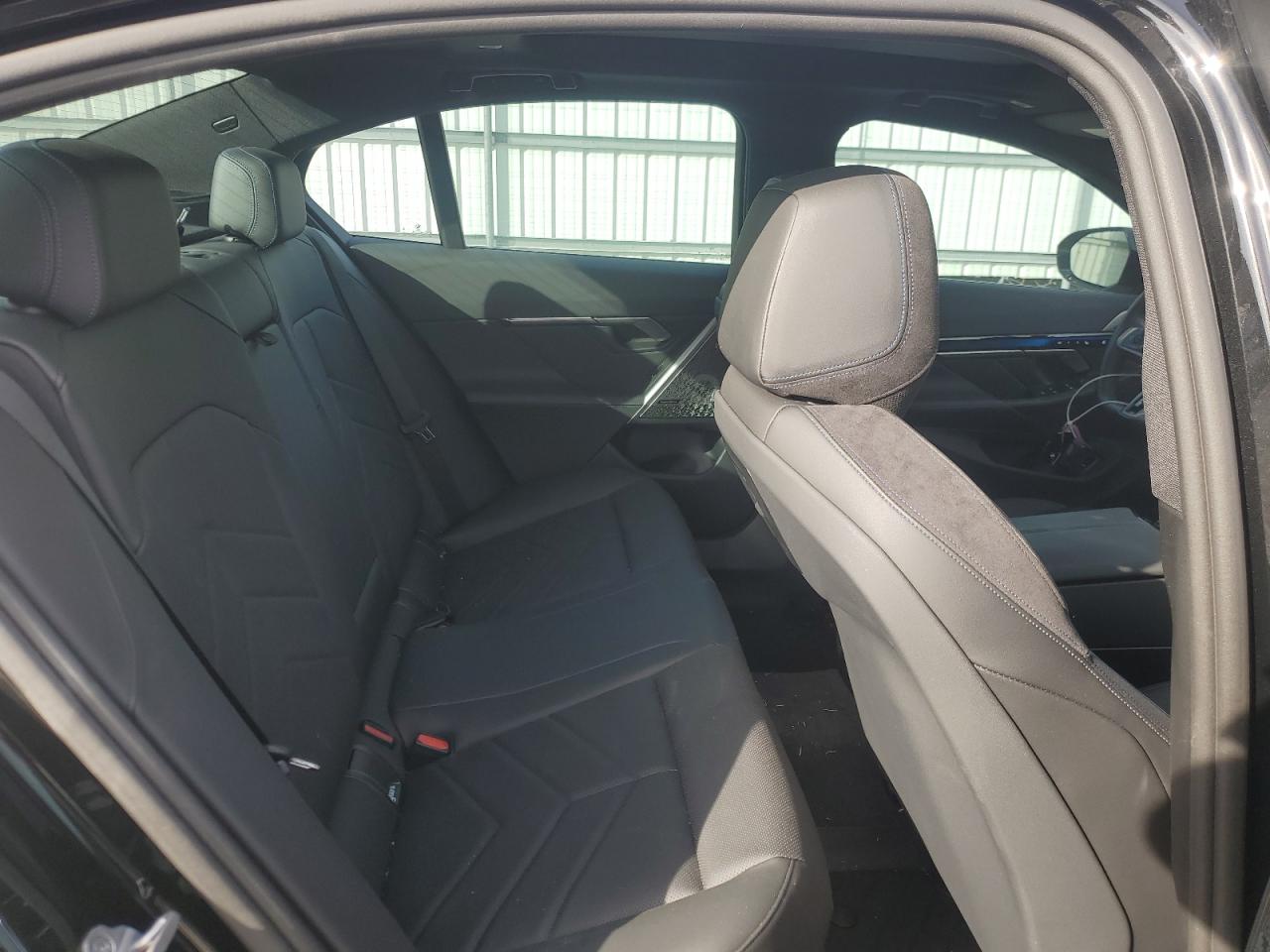 BMW I5 M60 M60 Image 6