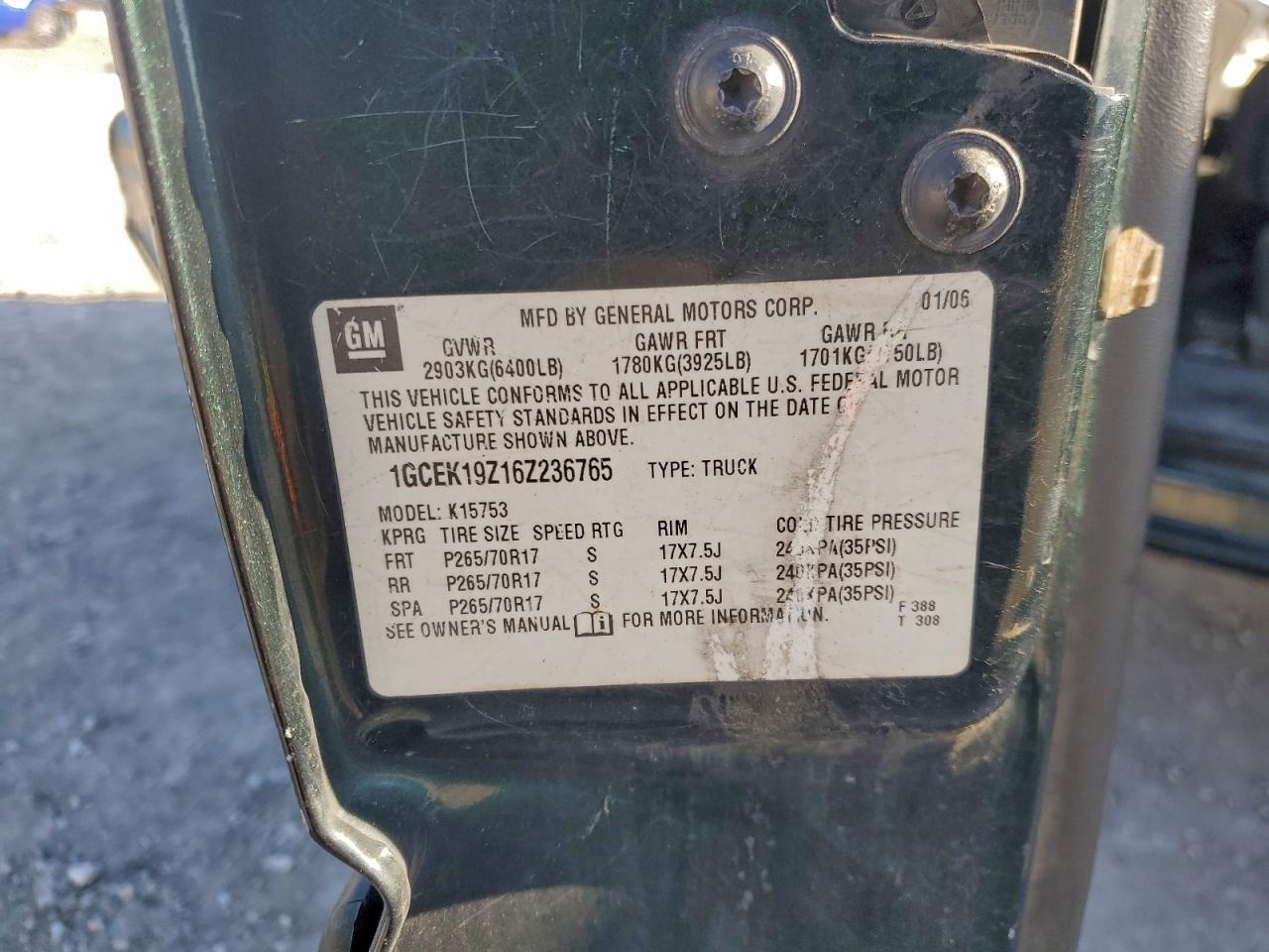 Chevrolet Silverado K1500 Image 11