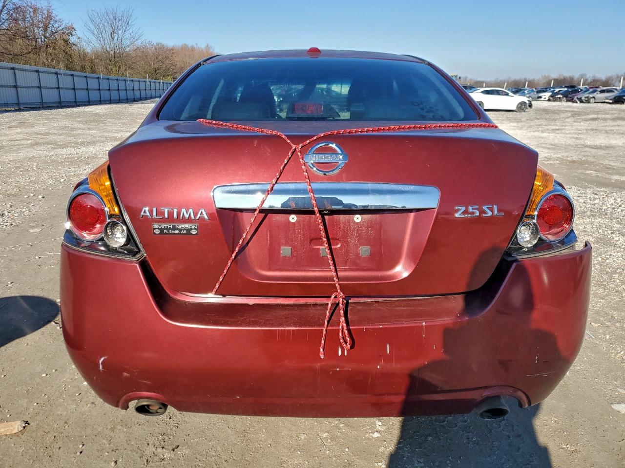 Nissan Altima Base Image 7