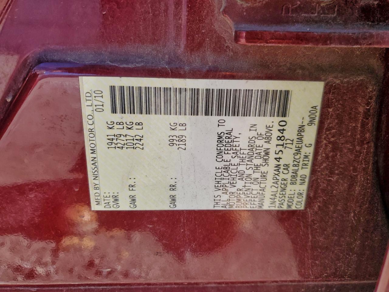 Nissan Altima Base Image 10