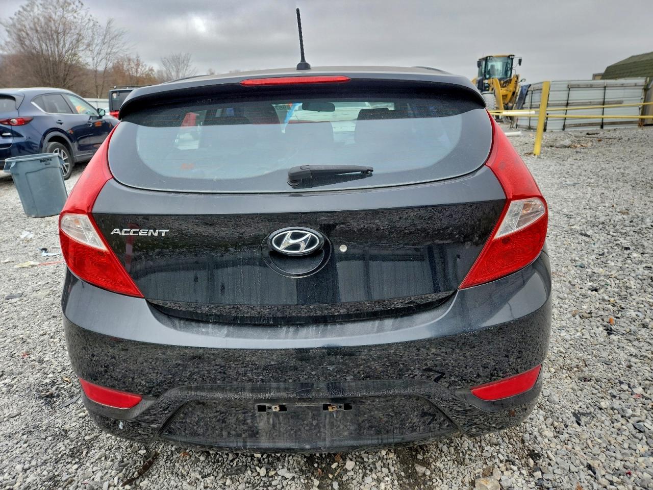 Hyundai ACCENT Gls Image 6