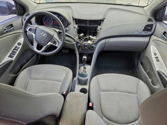 Hyundai ACCENT Gls Image 10