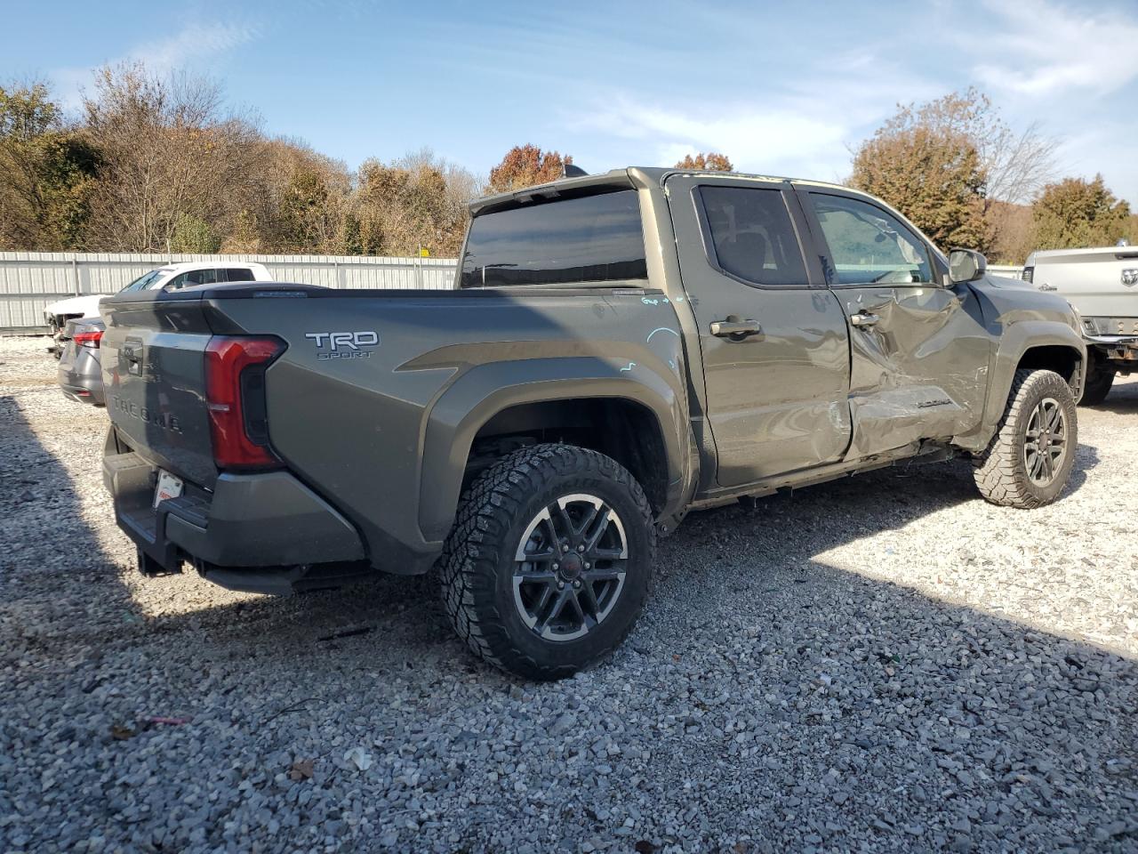 Toyota Tacoma Double Cab Image 6