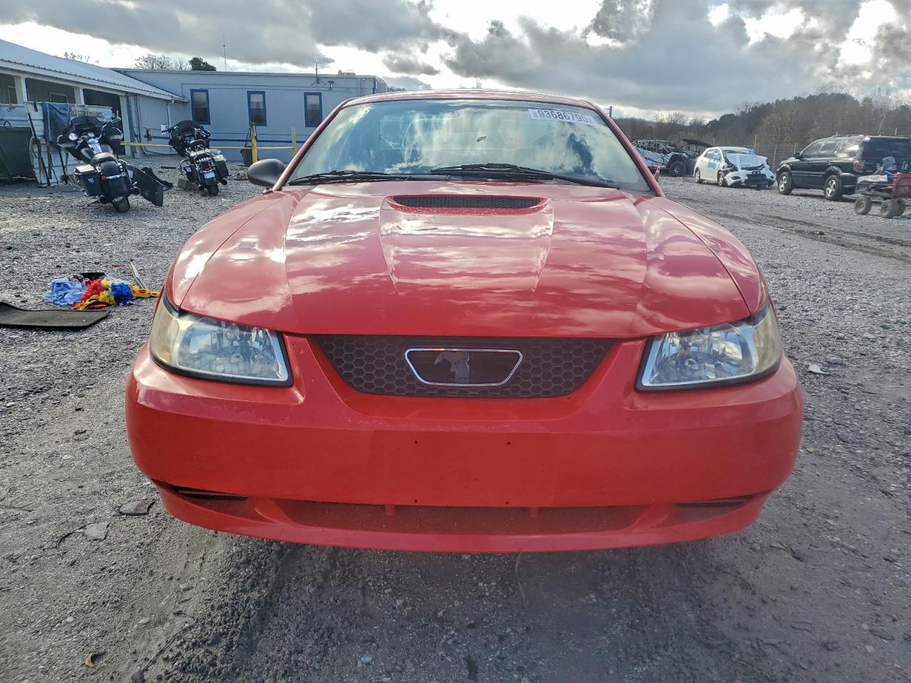 Ford Mustang Image 8