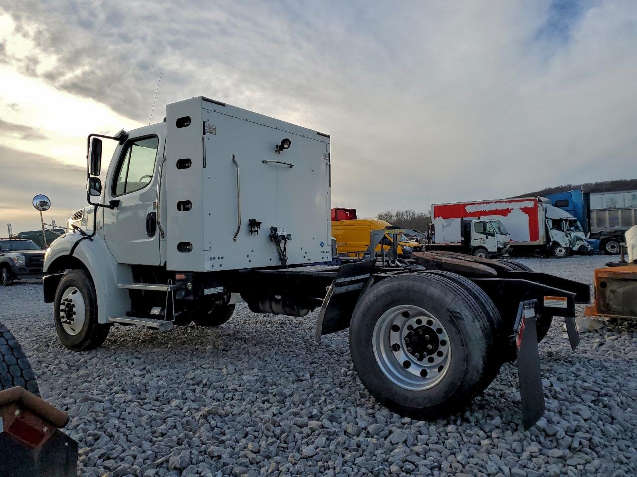 Freightliner M2 112 Med 112 Medium Duty Image 9