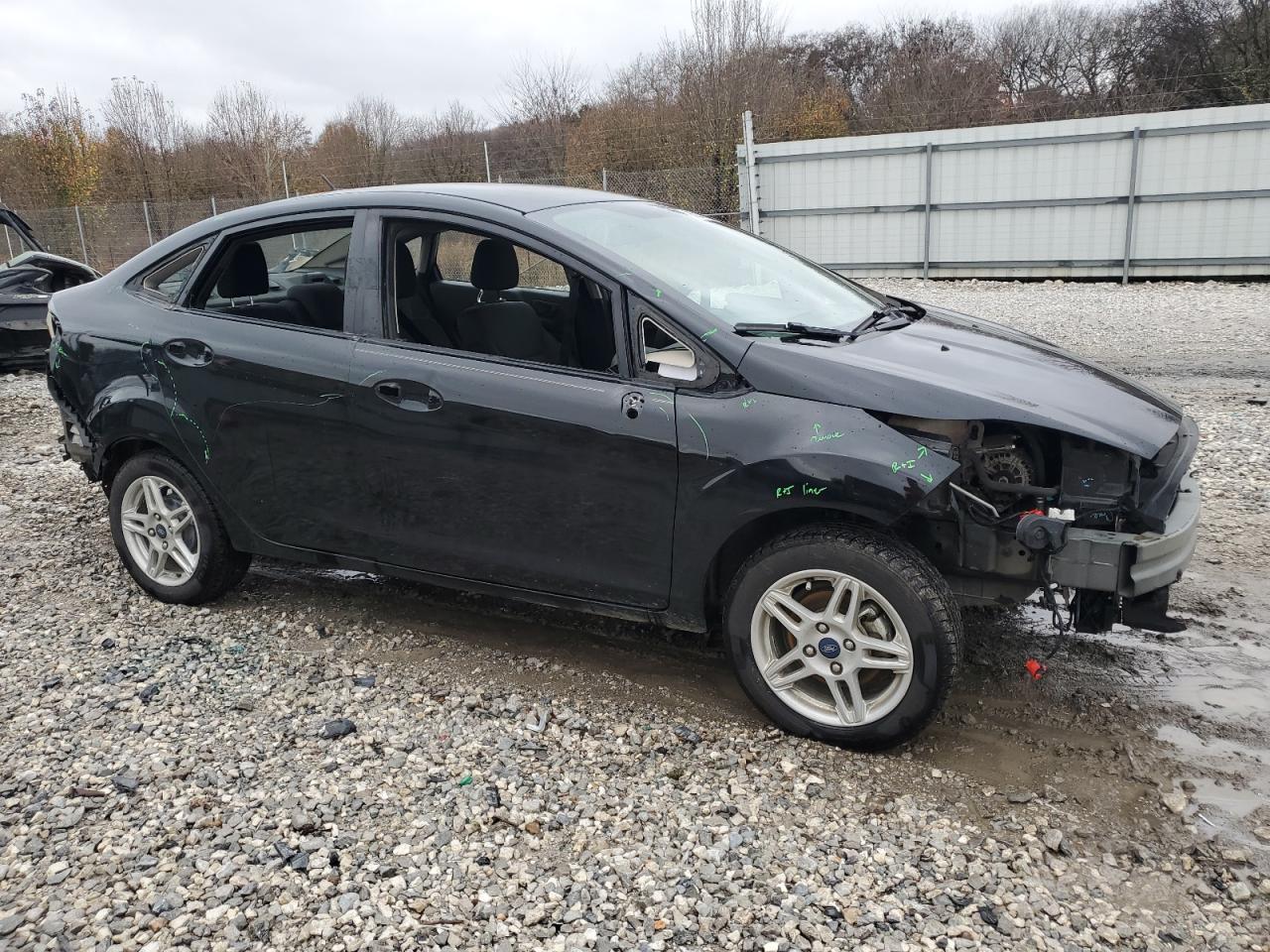 Ford Fiesta Se Image 4