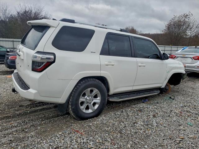 Toyota 4Runner Sr5/sr5 Premium Image 13