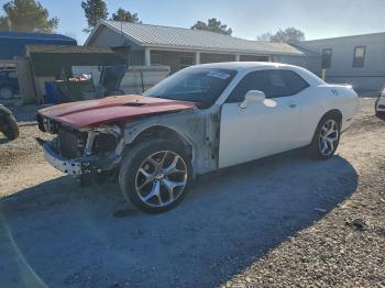  Salvage Dodge Challenger