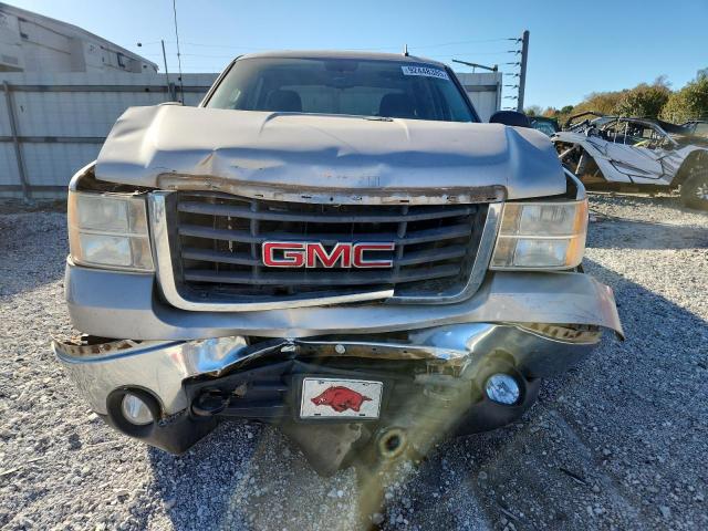 GMC Sierra K3500 Image 8