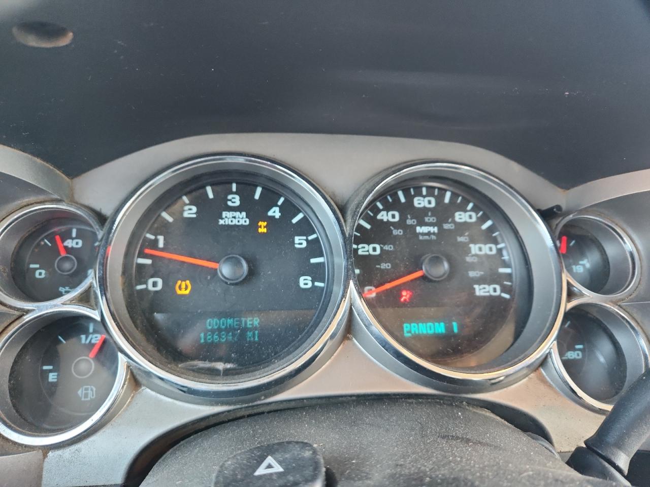 GMC Sierra K3500 Image 9