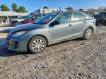  Salvage Mazda 3