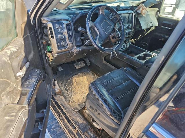 GMC Sierra K2500 Denali Image 10