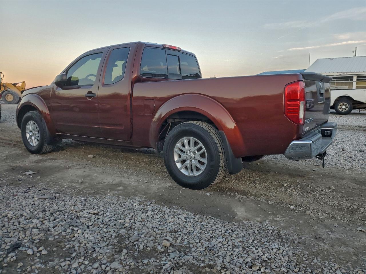 Nissan Frontier S Image 3