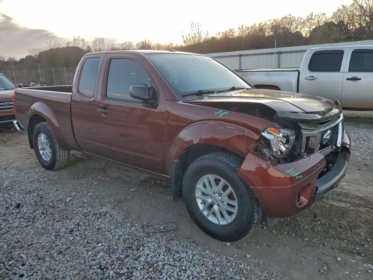 Nissan Frontier S Image 5