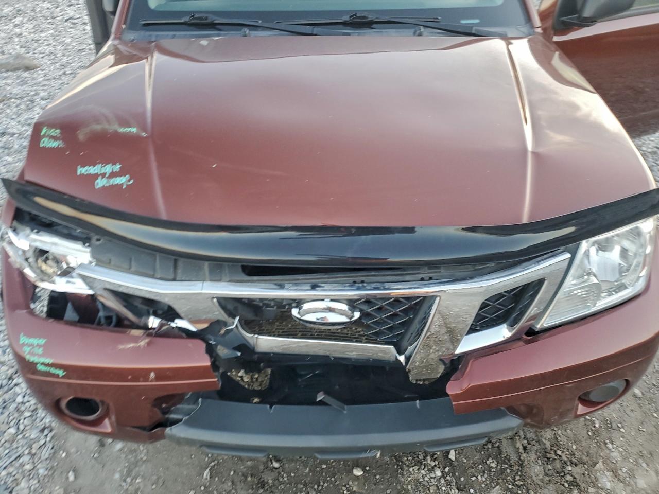 Nissan Frontier S Image 10