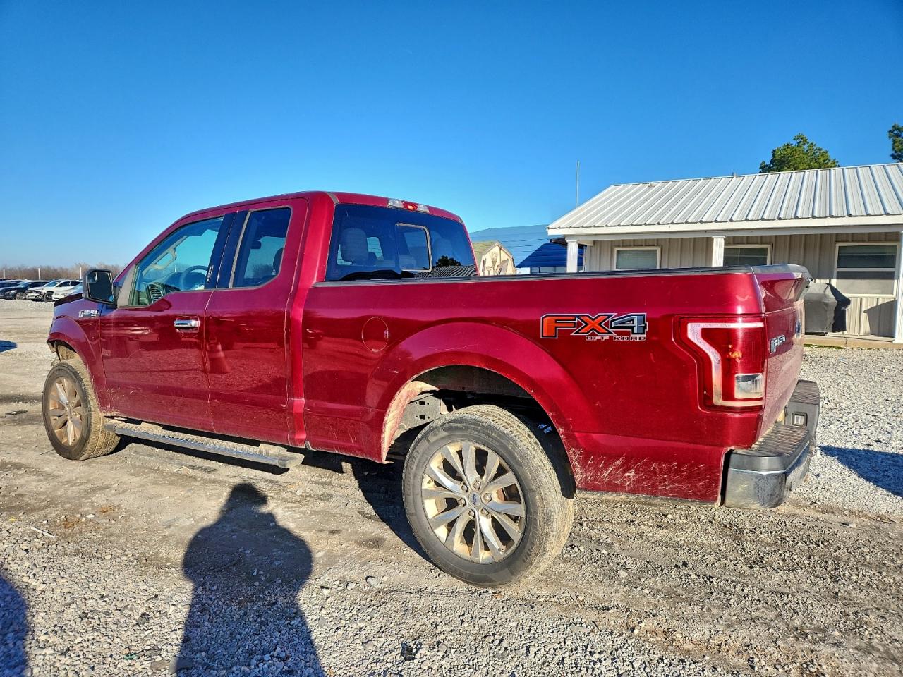 Ford F-150 Super Cab Image 3