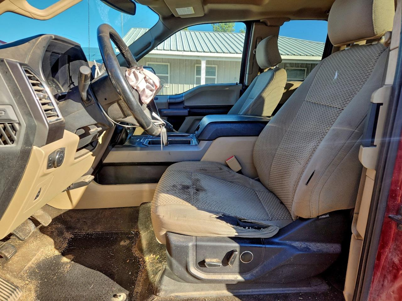 Ford F-150 Super Cab Image 2