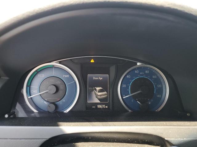 Toyota Camry Hybrid Image 6