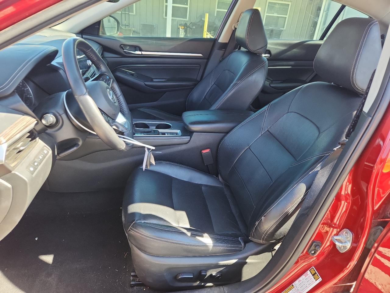 Nissan Altima Sl Image 2