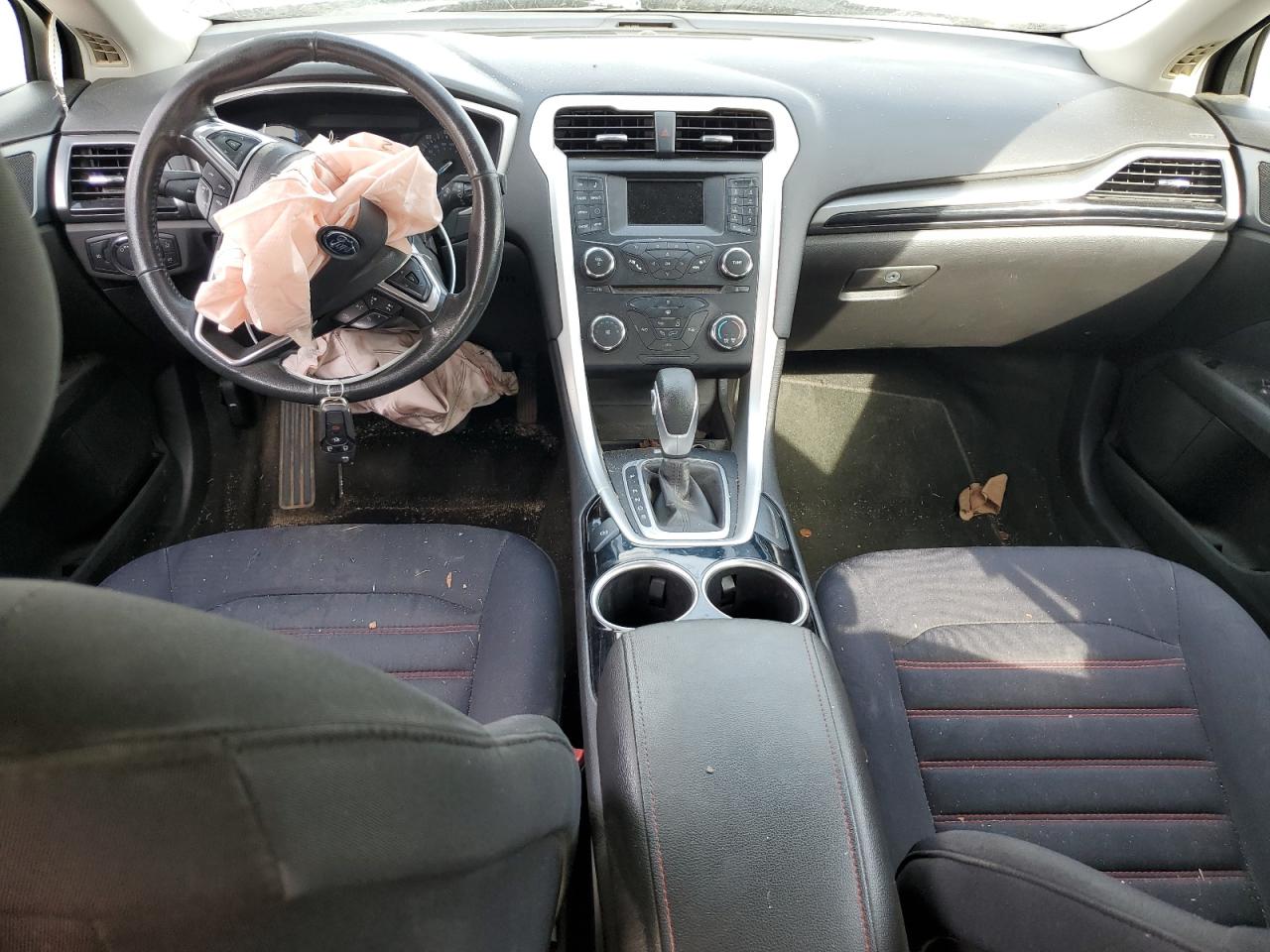 Ford Fusion Se Image 5