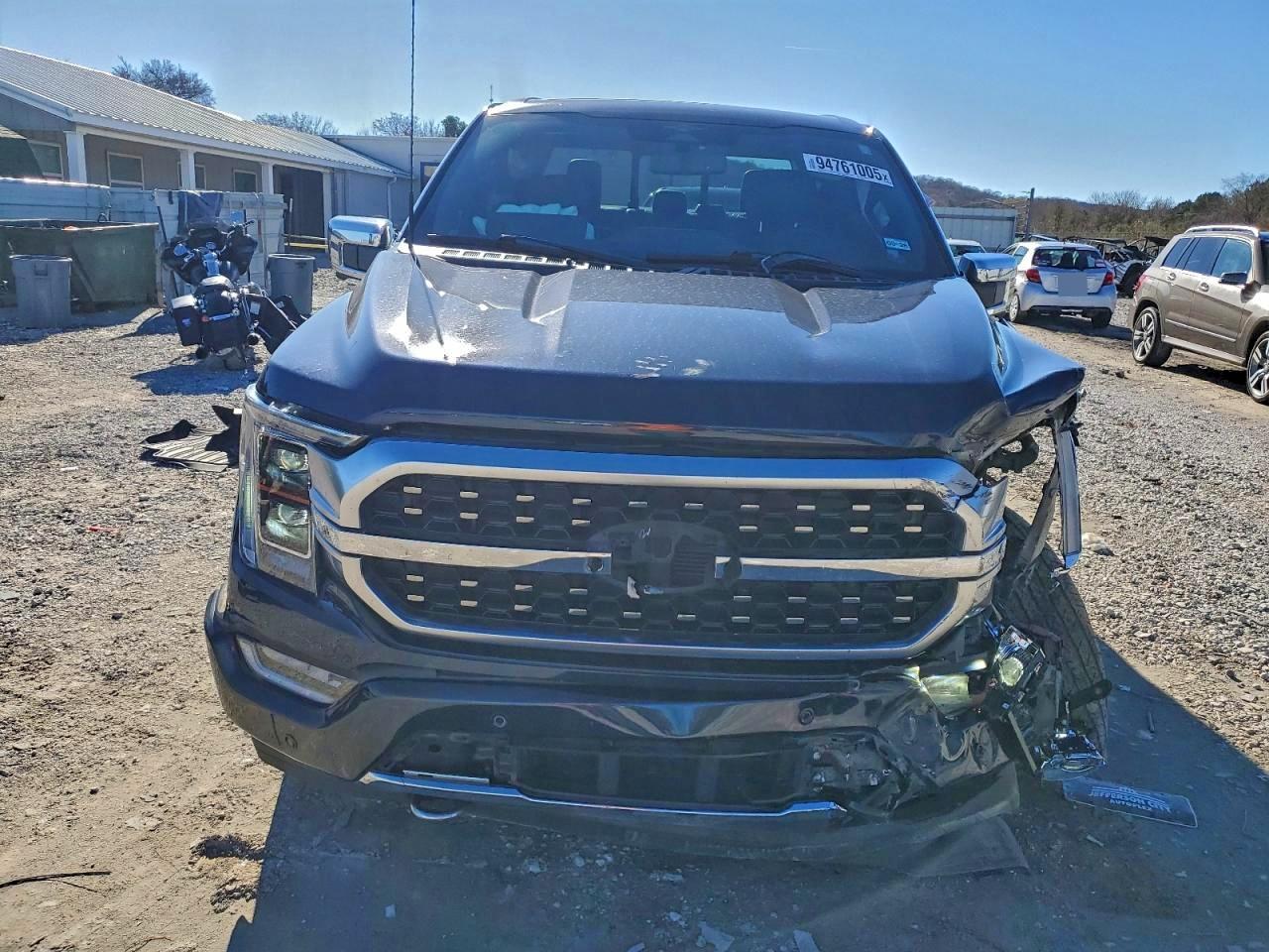 Ford F-150 Supercrew Image 5