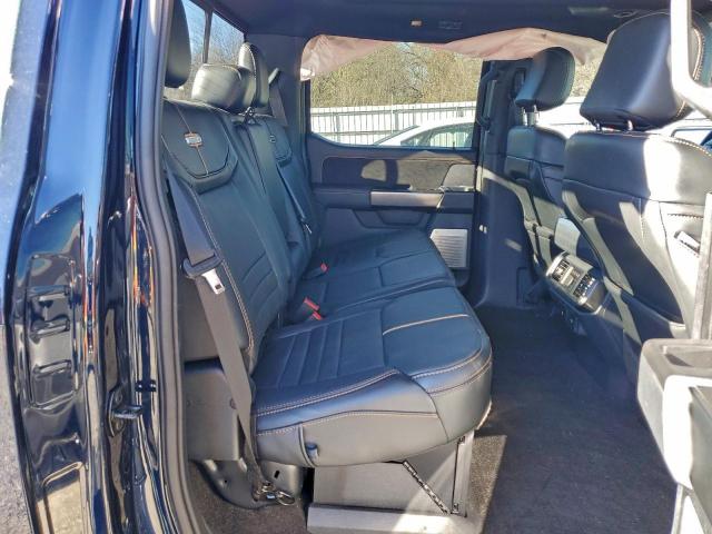 Ford F-150 Supercrew Image 6