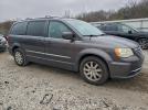 Chrysler Minivan Touring Image 7