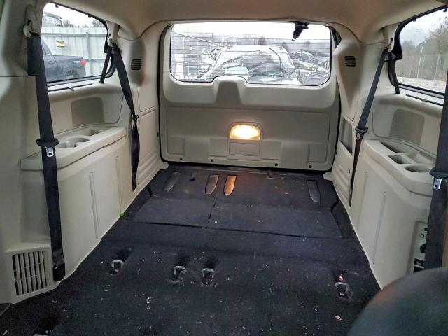 Chrysler Minivan Touring Image 3