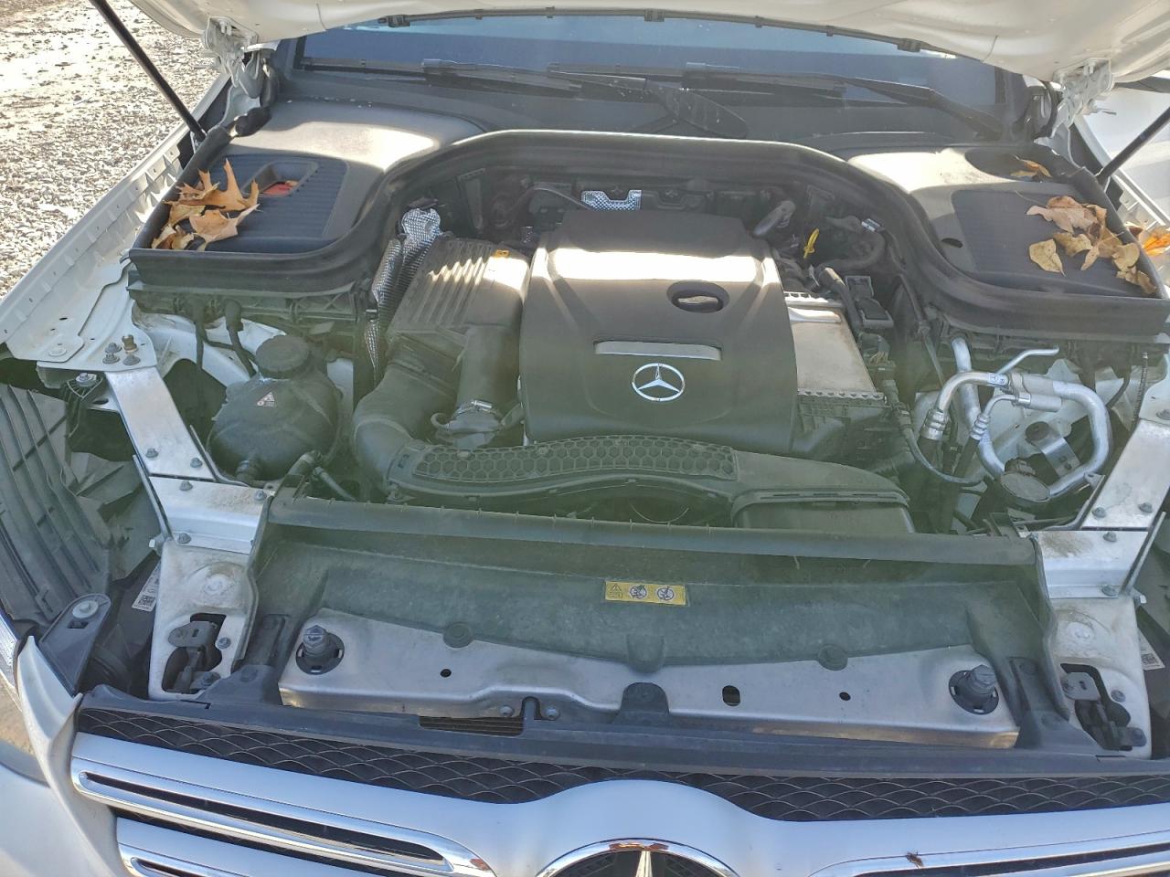 Mercedes-Benz GLC 300 4matic Image 12