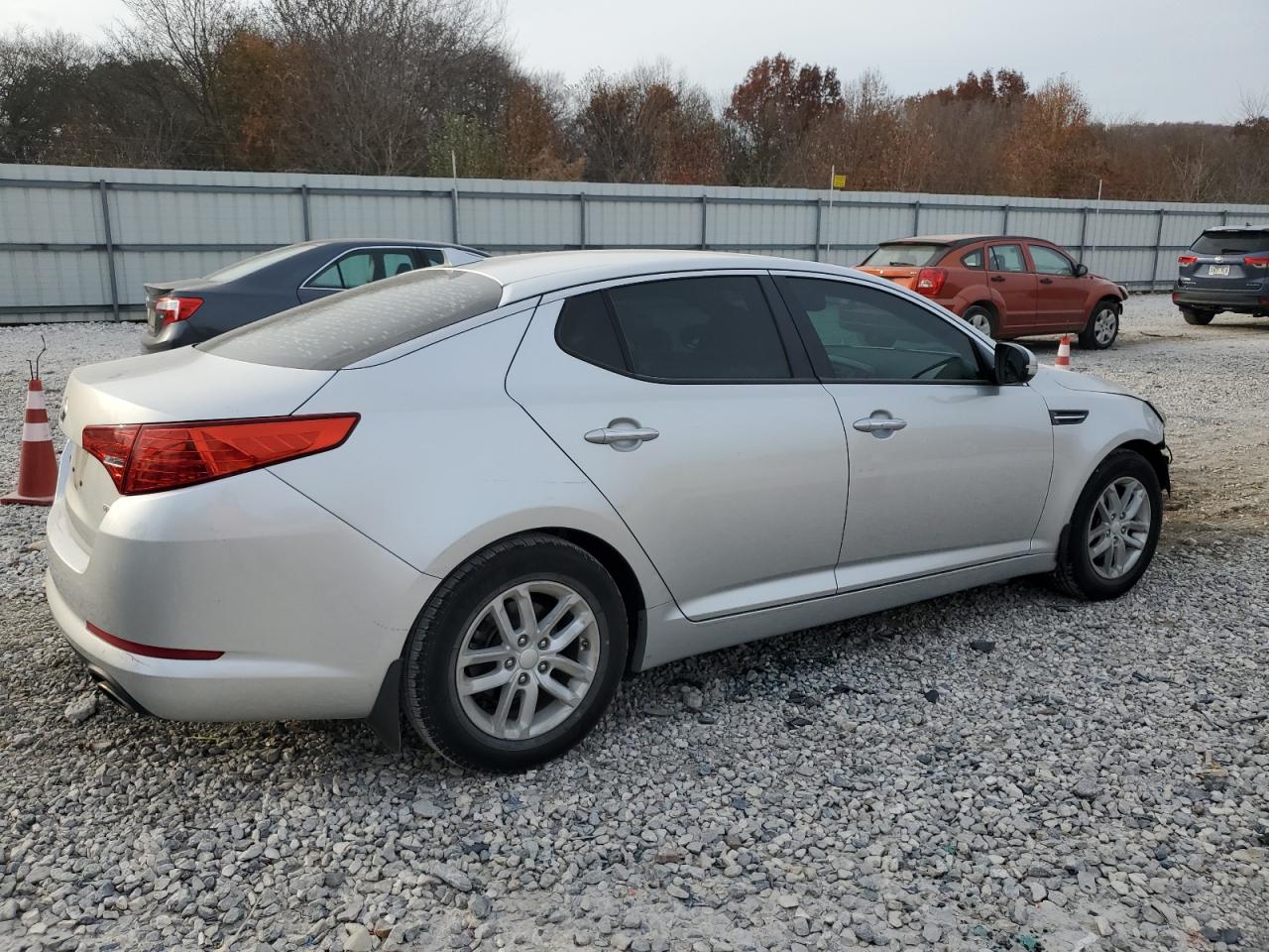 Kia Optima Lx Image 2