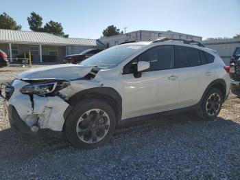  Salvage Subaru Crosstrek