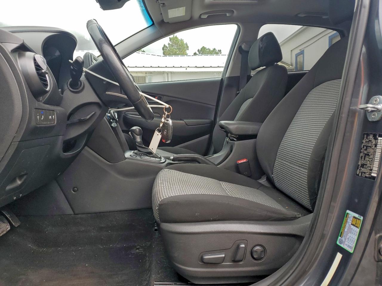 Hyundai KONA Sel Image 11