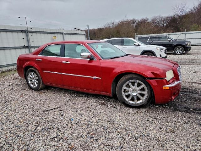 Chrysler 300 Image 9