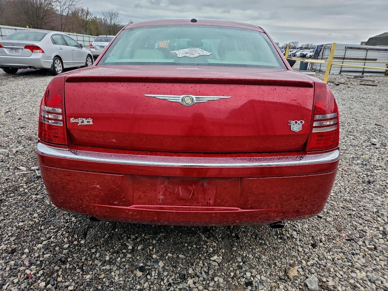 Chrysler 300 Image 8