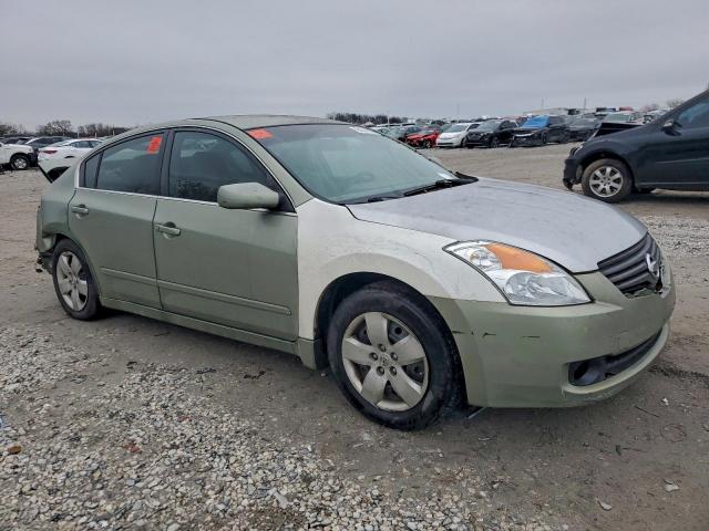 Nissan Altima 2.5 Image 9