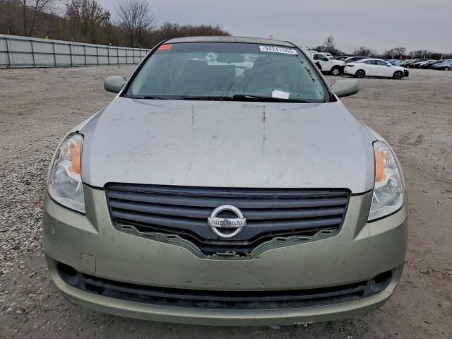 Nissan Altima 2.5 Image 4