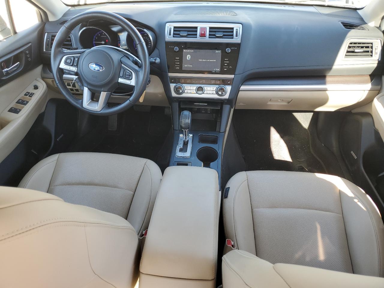 Subaru Legacy 2.5i Limited Image 6