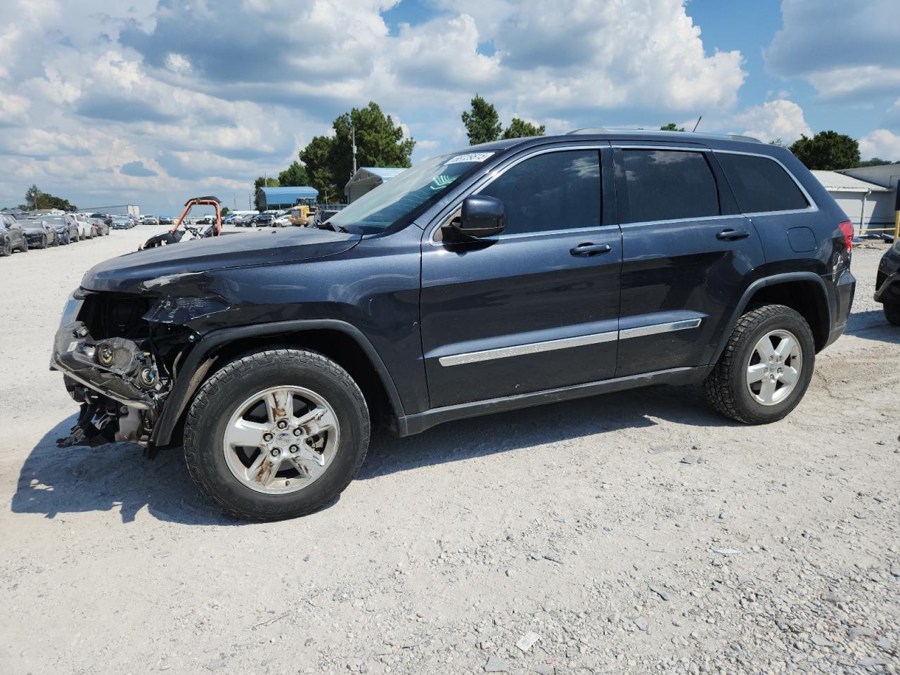 Jeep Grand Cherokee Laredo Image 1