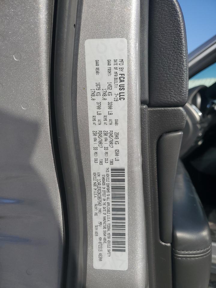 Jeep Grand Cherokee Laredo Image 2