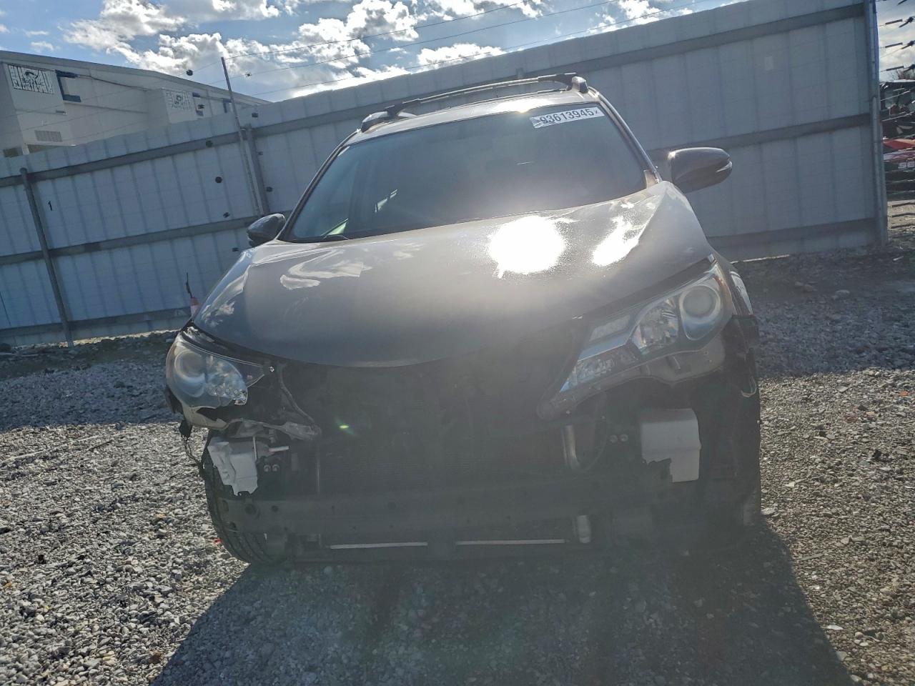 Toyota RAV4 Xle Image 2