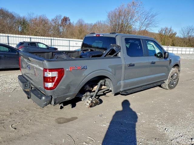 Ford F-150 Supercrew Image 13