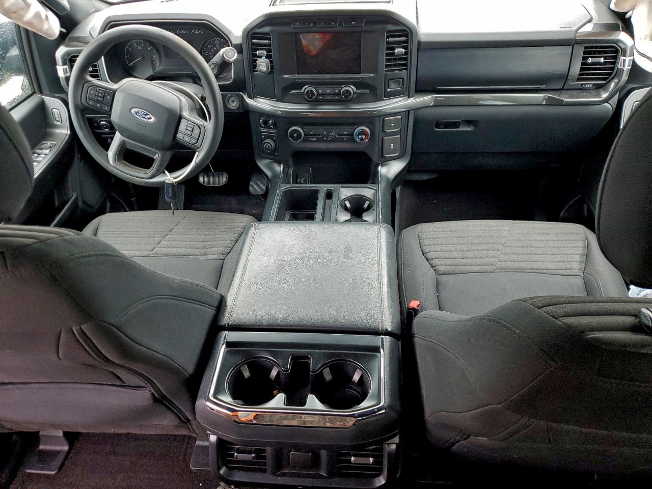 Ford F-150 Supercrew Image 6