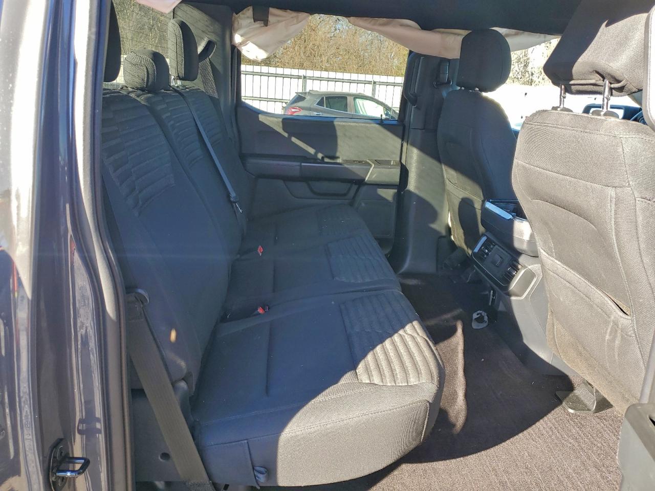 Ford F-150 Supercrew Image 10