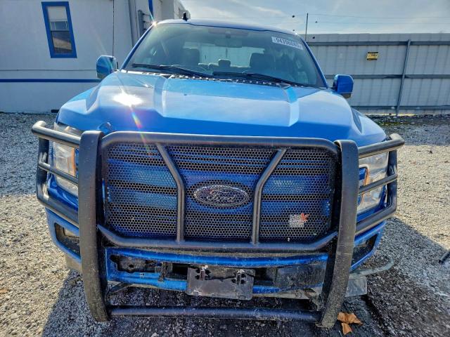 Ford F-150 Supercrew Image 11