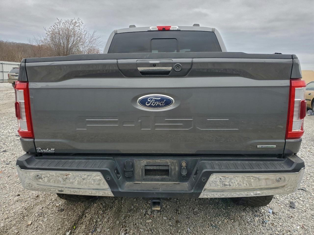 Ford F-150 Supercrew Image 3