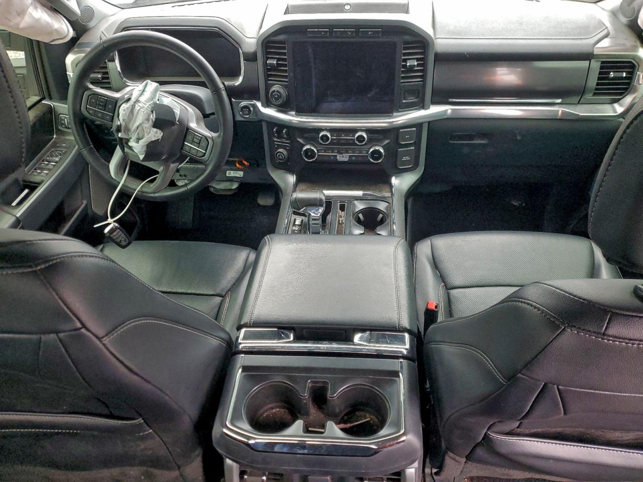 Ford F-150 Supercrew Image 10